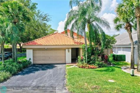 9350 NW 18TH DR Plantation FL 33322